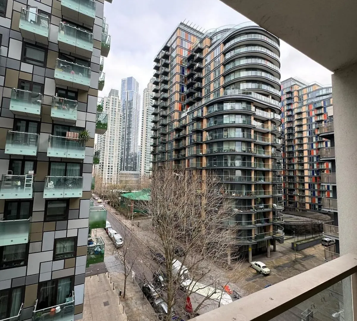 Lägenhet Contemporary 2Bd Flat Wbalcony Canary Wharf! London Storbritannien